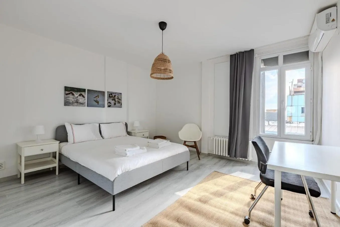Bright Spacious New Central 4Bd2Bath Home! #331 Istanbul Apartment
