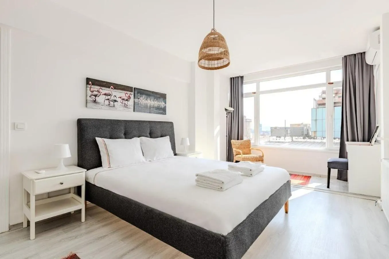 Apartment Bright Spacious New Central 4Bd2Bath Home! #331 Istanbul